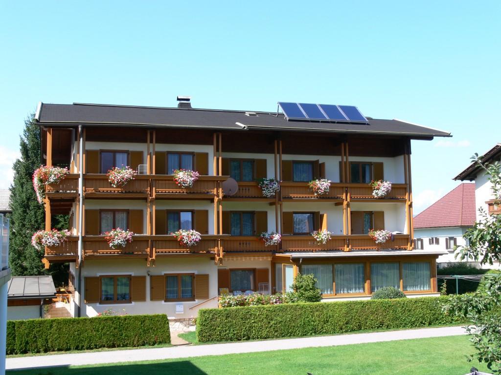 Gaestehaus Sapetschnig Faak am See Exterior photo